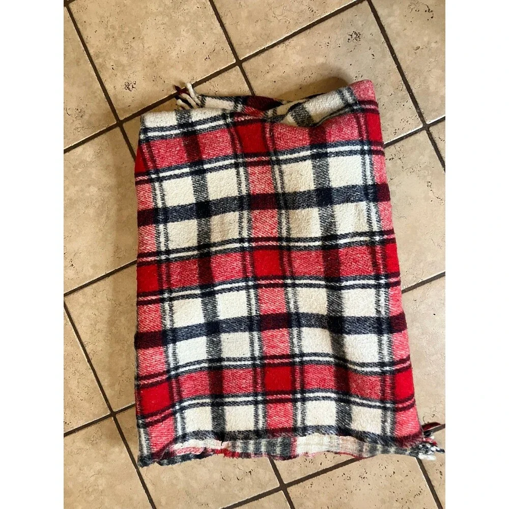 Pine Brooks Maroon Black White Plaid Reversible Fringe Blanket 59”x82” Vintage